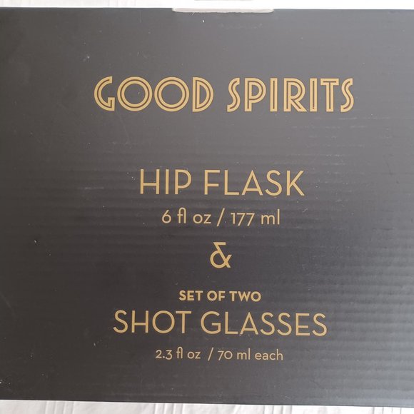 NEW Black and Gold “M” Hip Flask and Shot Glass Set (Petaca, Vasos de Chupito) - Picture 4 of 12